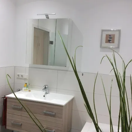 Ferienwohnung Апартаменты *